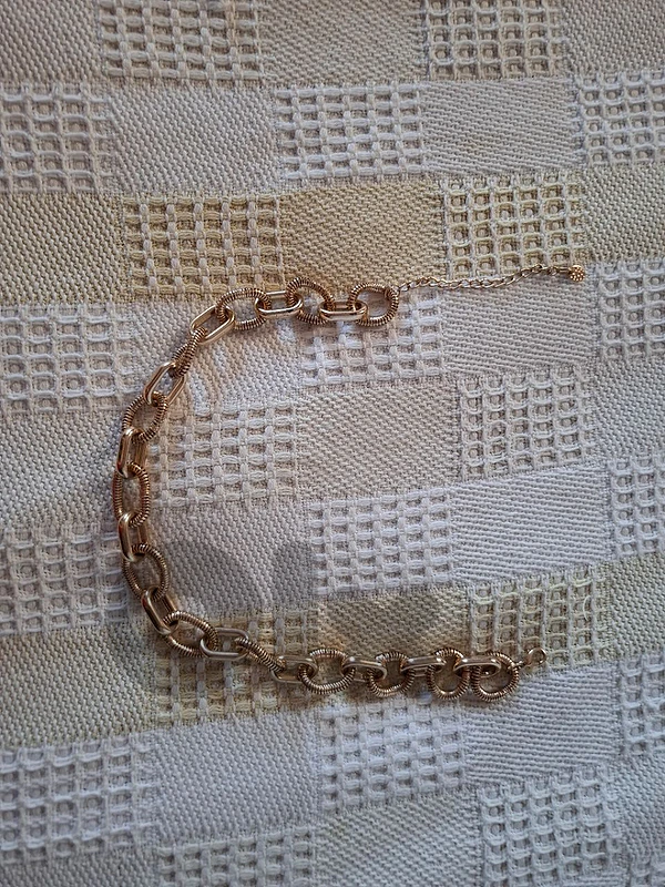 gold necklace