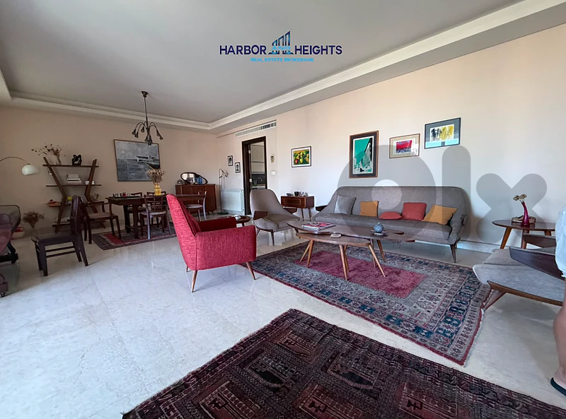 Apartment for Sale in Sanayeh - شقة للبيع في منطقة الصنائع