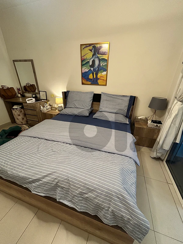 Bedroom Set for Sale – Excellent Condition