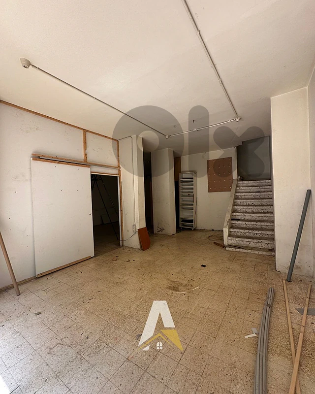130 SQM Shop In Baouchriye In A Very Good Location