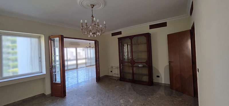 Furnished Apartment for Rent in Achrafieh, Tabarisشقة مفروشة للإيجار