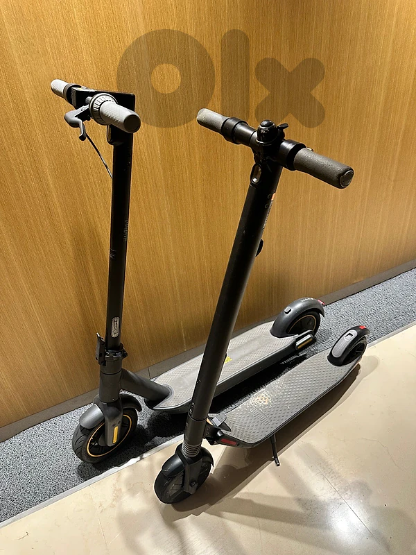 Segway G30 and Segway ES2 Electrical Scooter