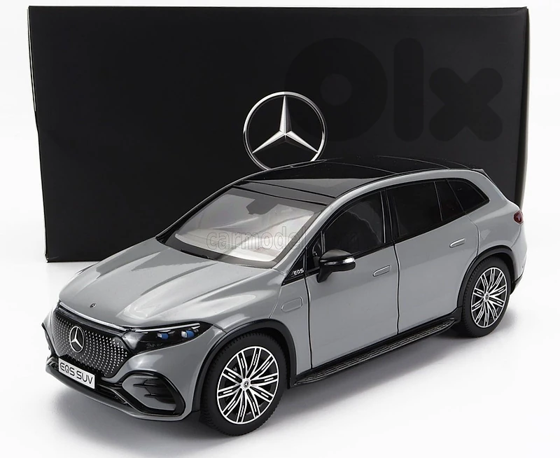 Mercedes EQS SUV (X296) 2022 diecast car model 1;18.
