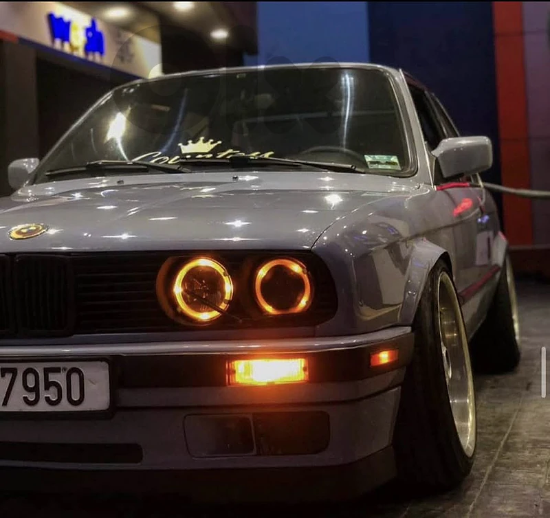 BMW E30 1989