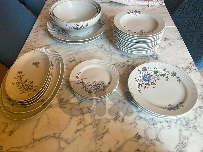 Full plates set