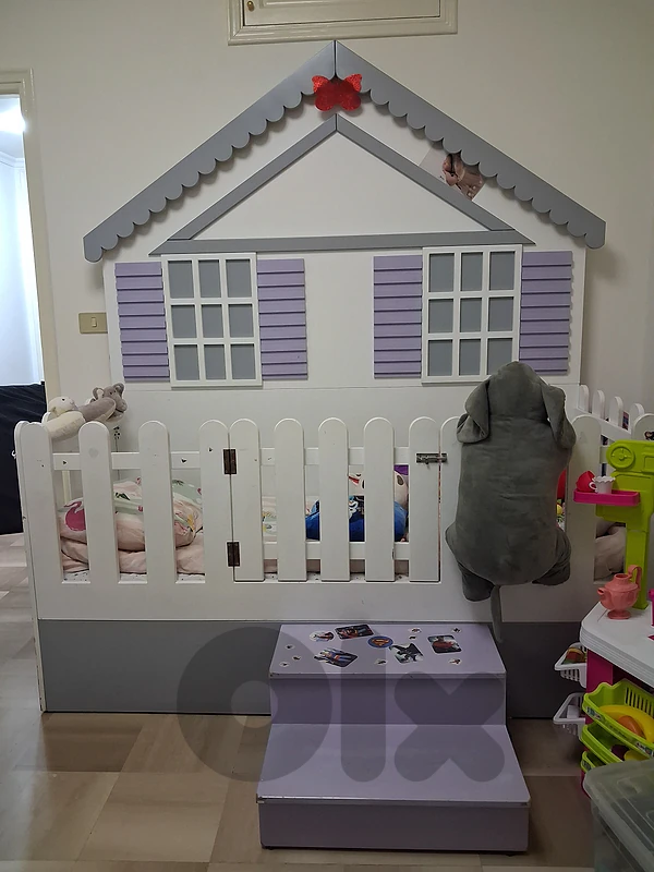 bed, in good condition