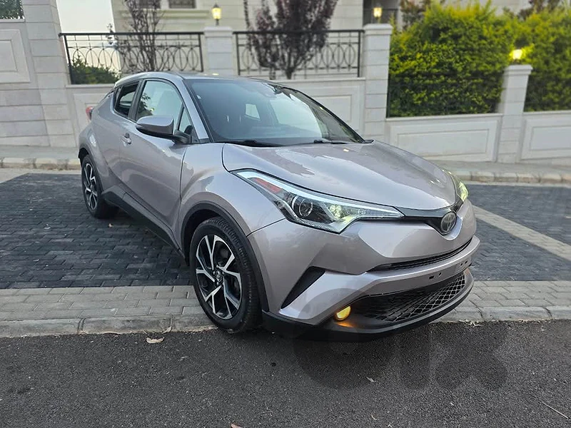 Toyota C-HR XLE 2018