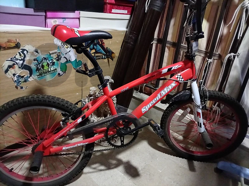speed max /mountain bike/color red