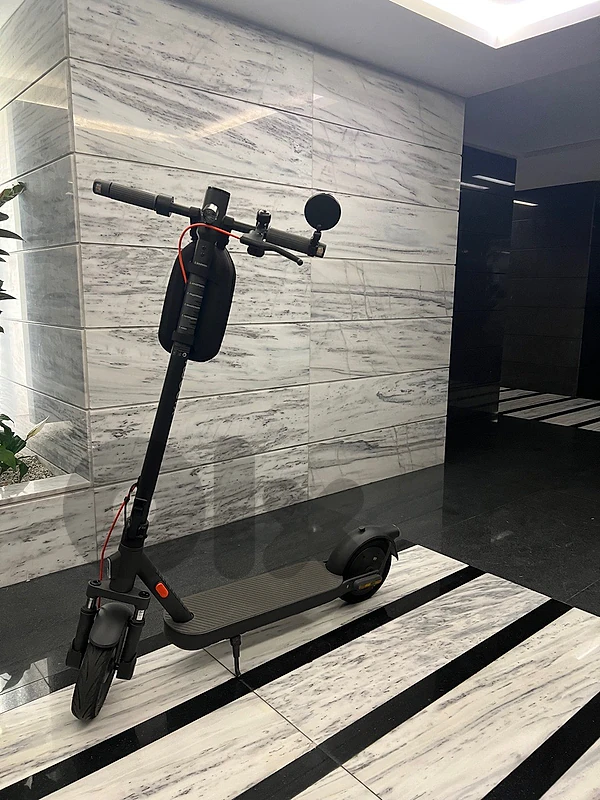 Xiaomi Elite — 3 Weeks Old — Full Setup (Bag + Gloves + Mirror)