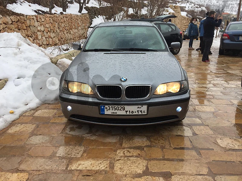 BMW 318i 2004 Automatic | Clean & Maintained