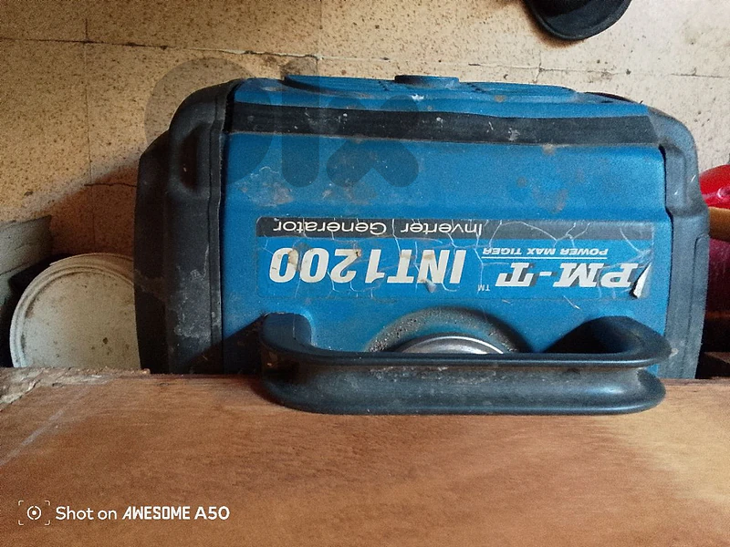 Inverter generator