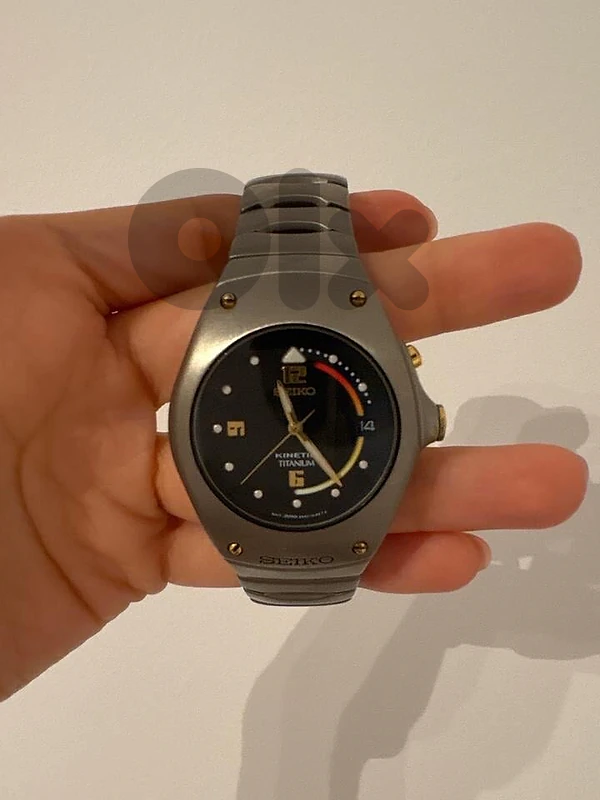 Seiko Arctura Kinetic full TITANIUM It requires maintenance to repair