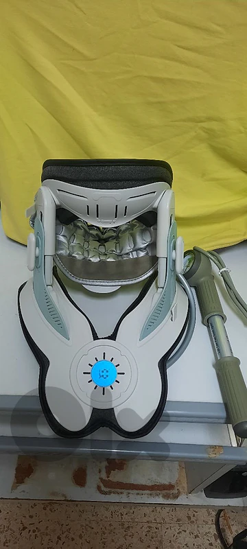 neck brace
