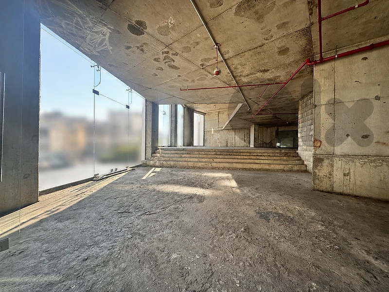 Showroom For Rent in Achrafieh معرض للبيع للإيجار في الأشرفية CPES322