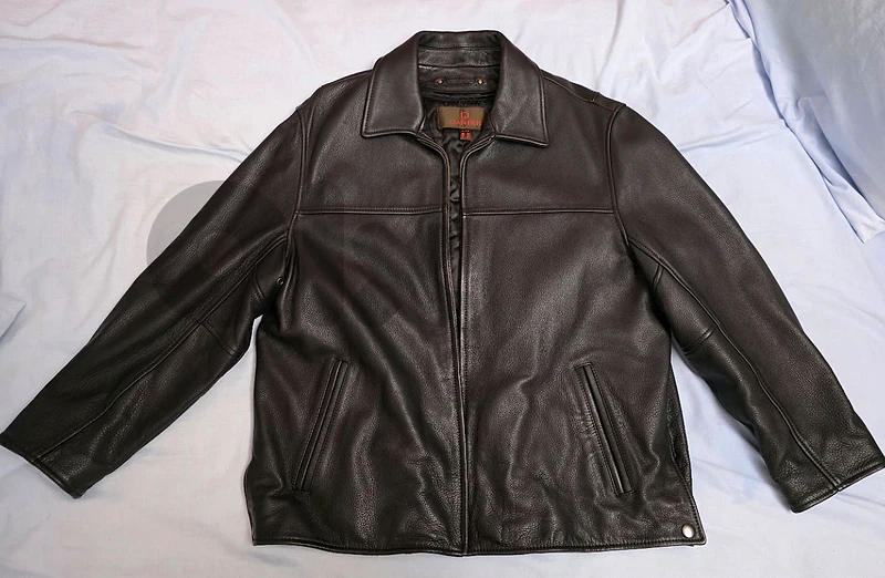 Danier Genuine Leather Jacket XL - Removable Winter Liner  - Like New