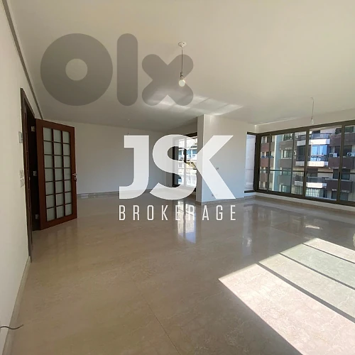 L22142 Apartment with Sea View For Sale in Caracas, Beirut