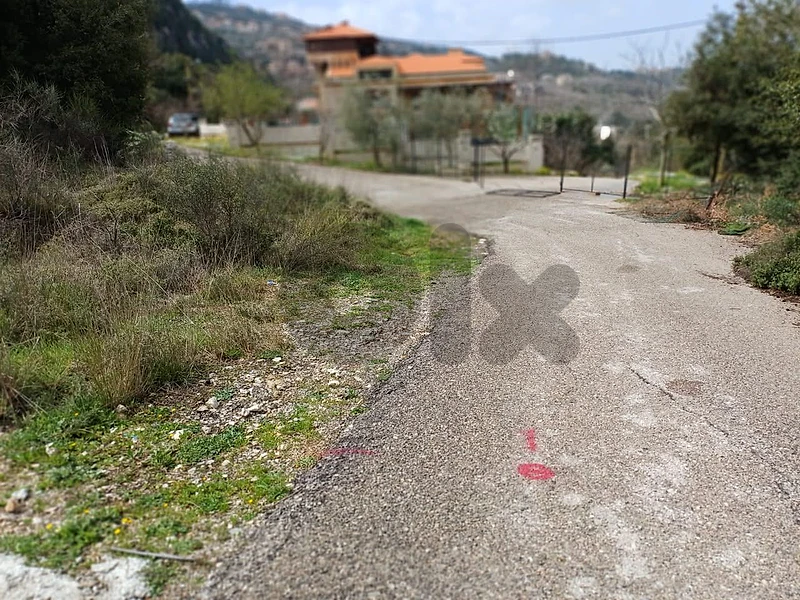Land For Sale Bikfaya ( Mhaydse)
