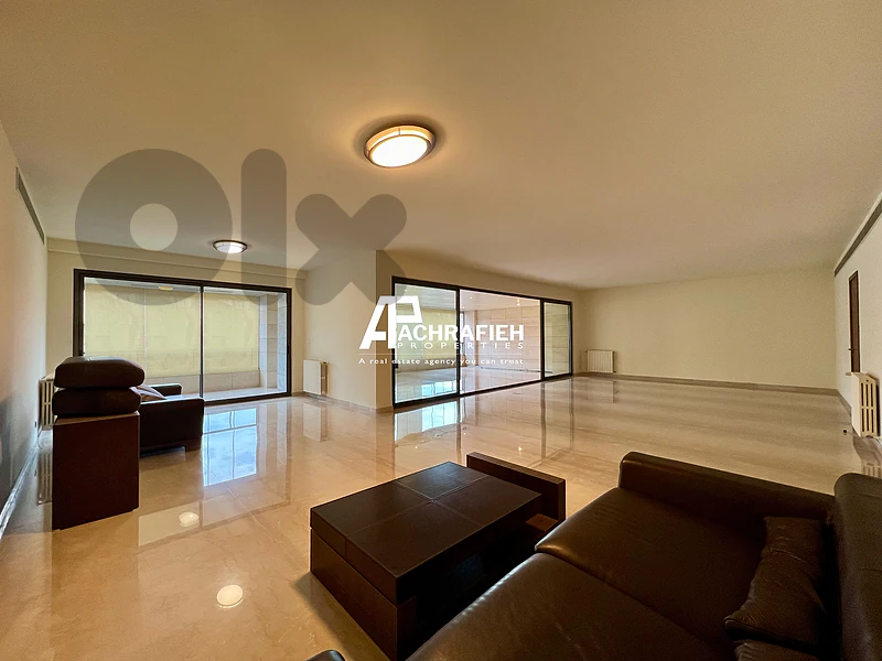 Apartment for Rent in Achrafieh - شقة للأجار في الأشرفية