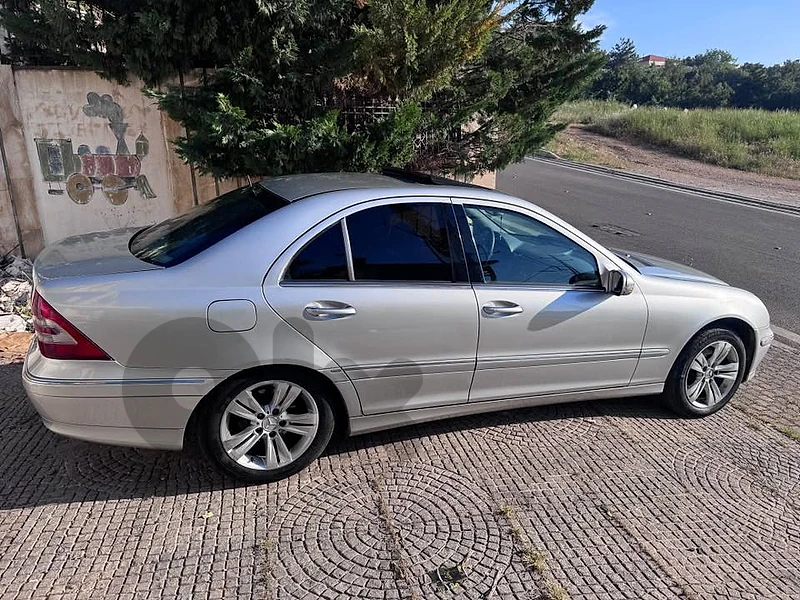 Mercedes C240 2005
