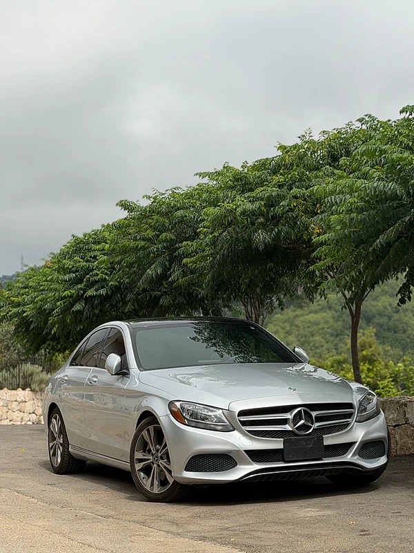 Mercedes-Benz C-Class 2018 c300 2018 ajnabiye