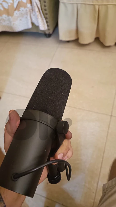 Shure SM7B Dynamic Microphone