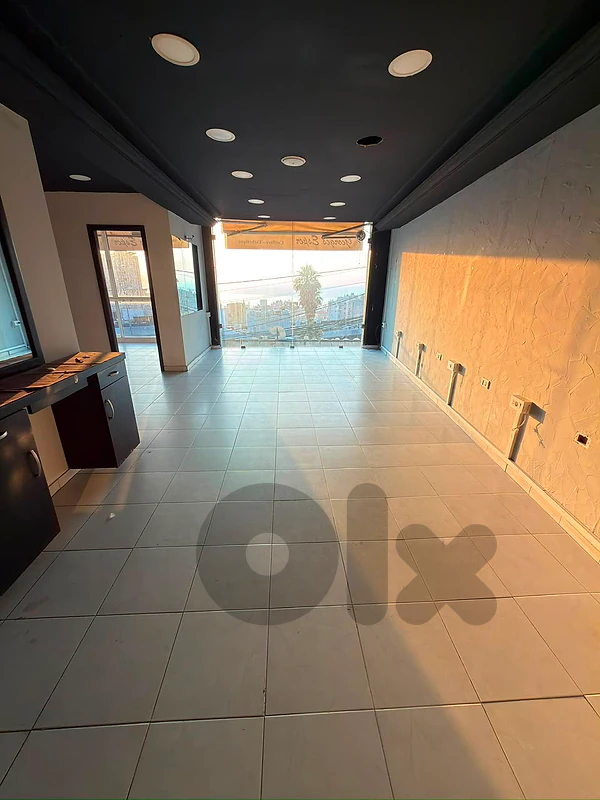 Prime location Office for rent in Bsalim 120 sq