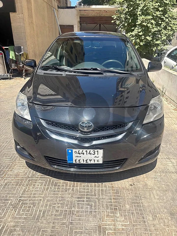 Toyota yaris 2008