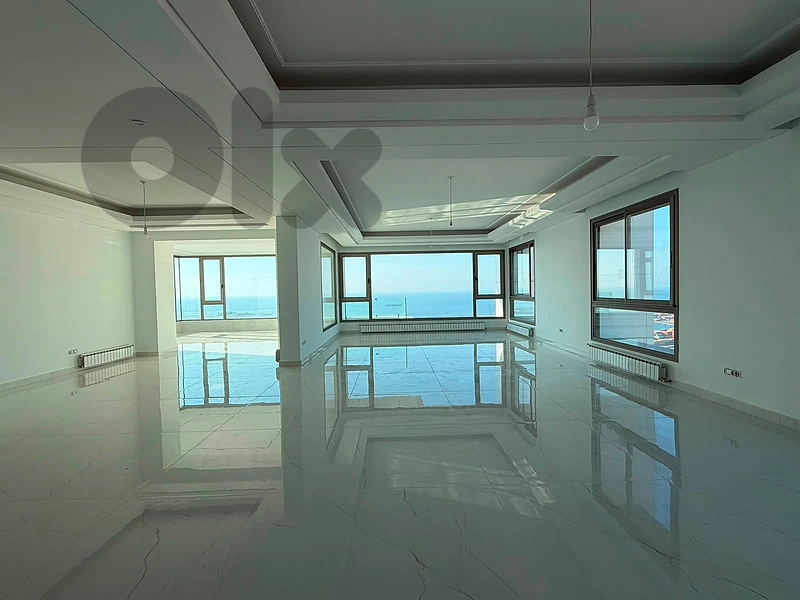 Apartment For Sale in Achrafieh  2,750,000$ شقة للبيع في الأشرفية