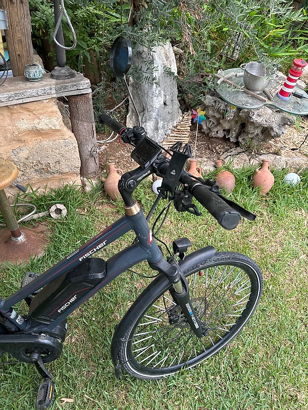 FISCHER Electric Bike (E-Bike) – 28” – Excellent Condition