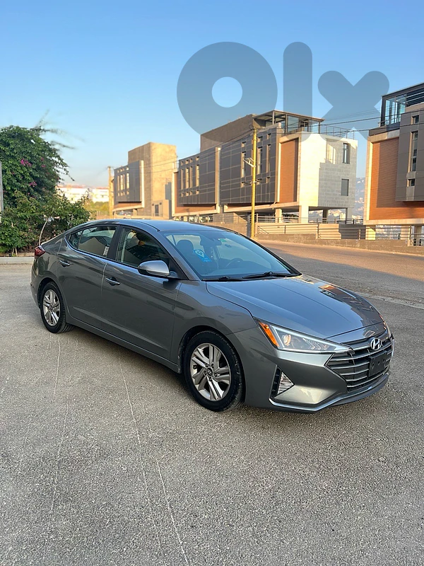 Hyundai Elantra 2019