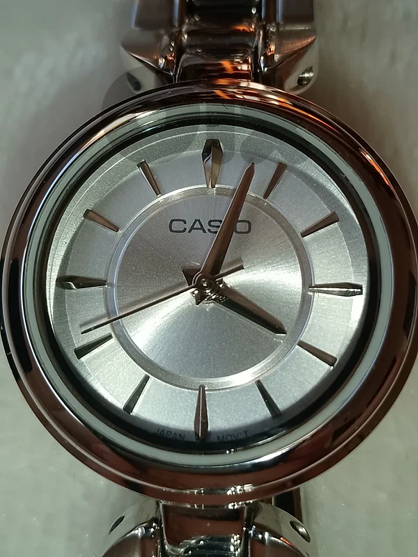 Casio watch original with certificate