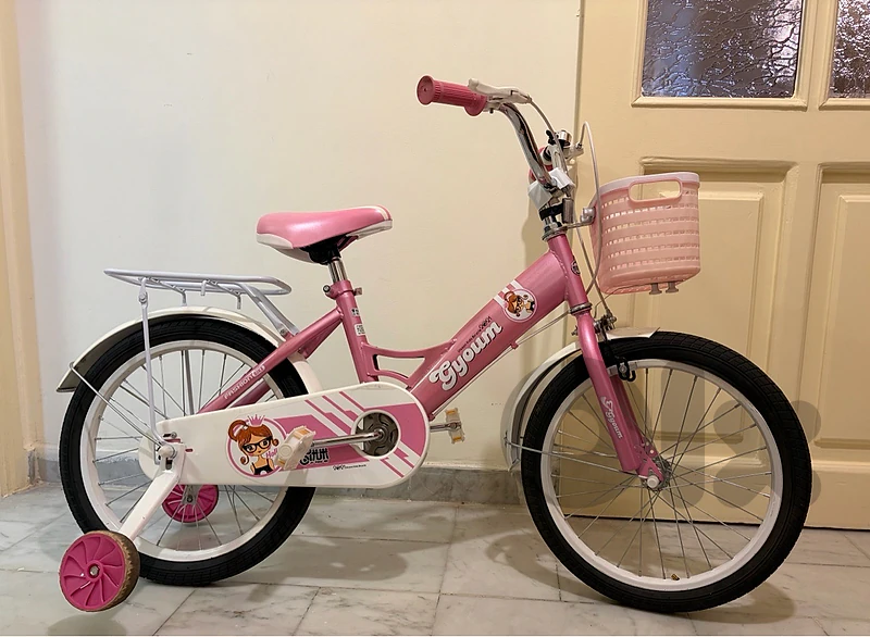 kids bicycle - size 18 inches