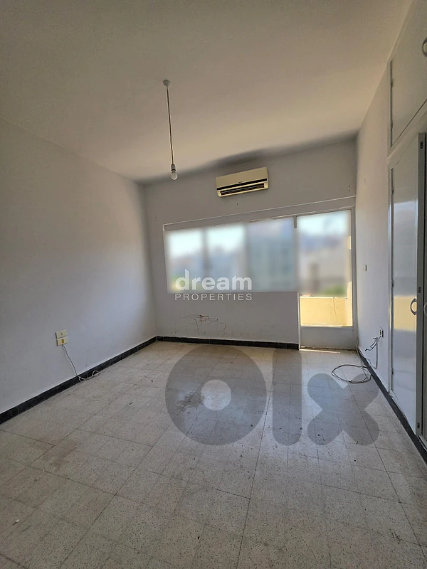 Apartment for Rent – Achrafieh, Geitawi ach0240dpea