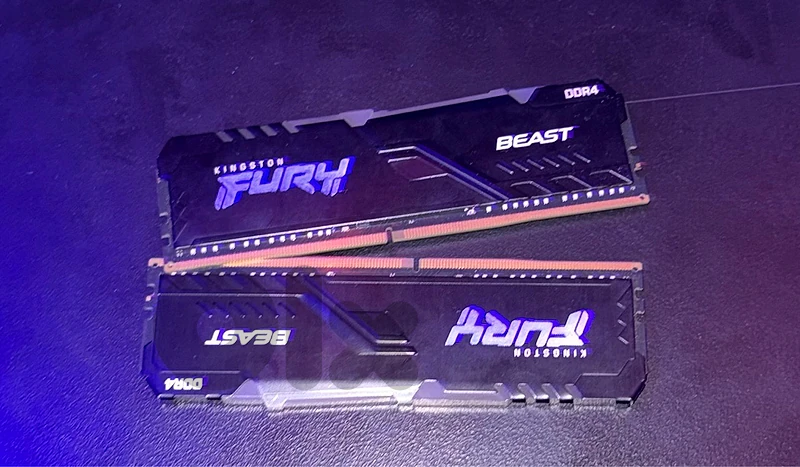 2 RAM KINGSTON FURY BEAST 16gb ddr4 desktop rgb