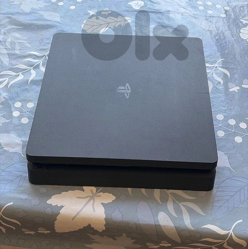 PS4 Slim 1000GB