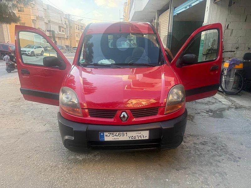 Renault Kangoo 2006 2zez kahrba central 4x4 moteur 1.6 msajal