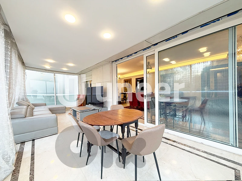 Ras Beirut | For Sale | 340 sqm | 3 Master Bedrooms + Private Living