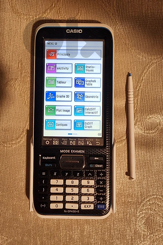 Casio Classpad II fx-CP400+E (Calculatrice programmable) calculator