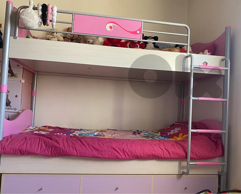 girls bedroom