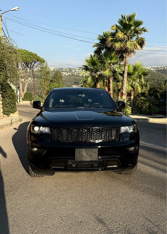 Jeep Grand Cherokee 2018 Altitude Jeep Grand Cherokee 2018 Altitude