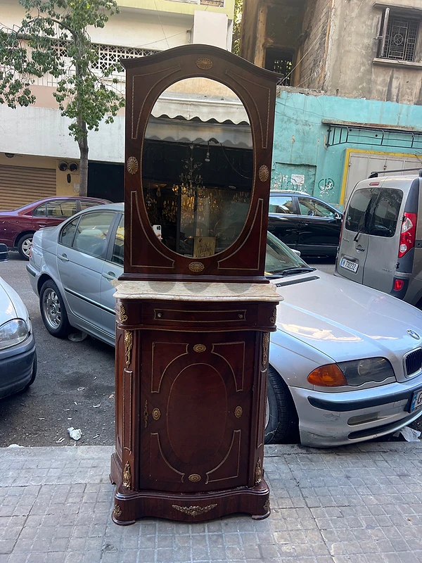 باهو كونسول ناعم مع مراي خشب جوز تنزيل برونز ناعم ولا اروع bahu consol