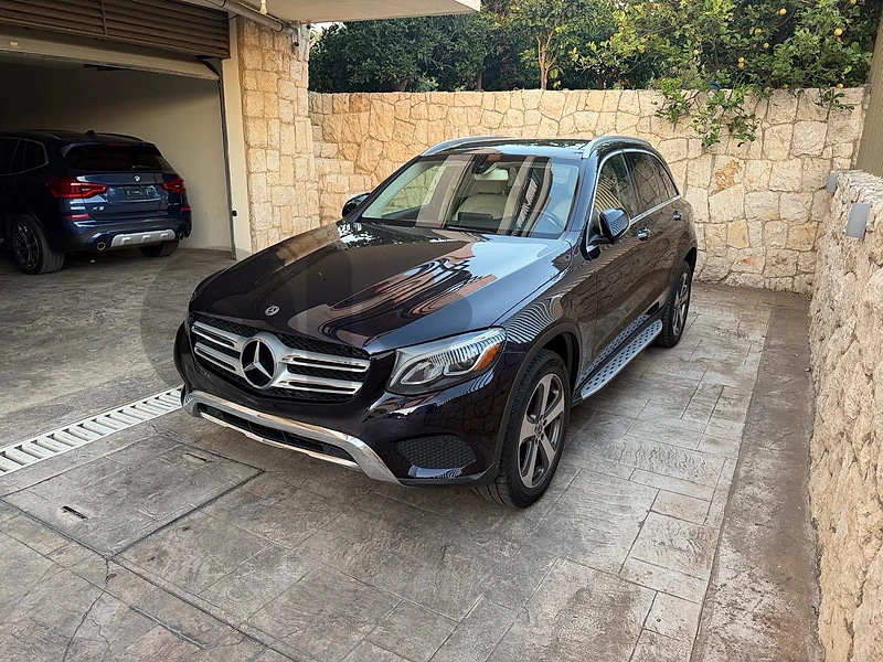 Mercedes-Benz GLC300 2018 4 matic 2018 cleancarfax Mercedes-Benz GLC300 2018 4 matic 2018 cleancarfax