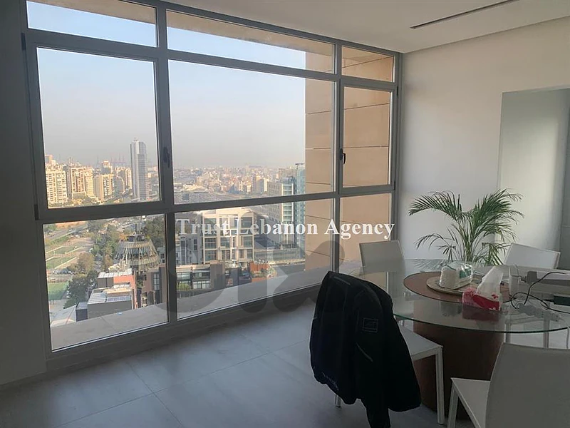 شقة للبيع في الاشرفية Apartment for sale in Achrafieh