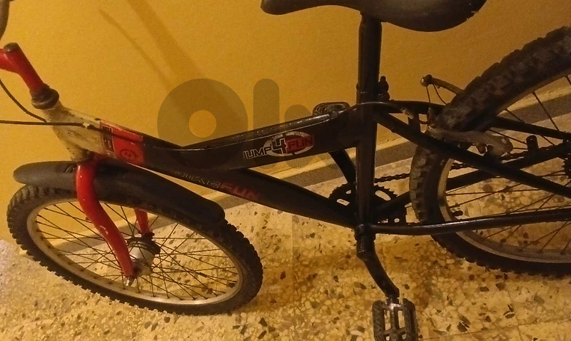 A nice bike jump 4 fun ike new