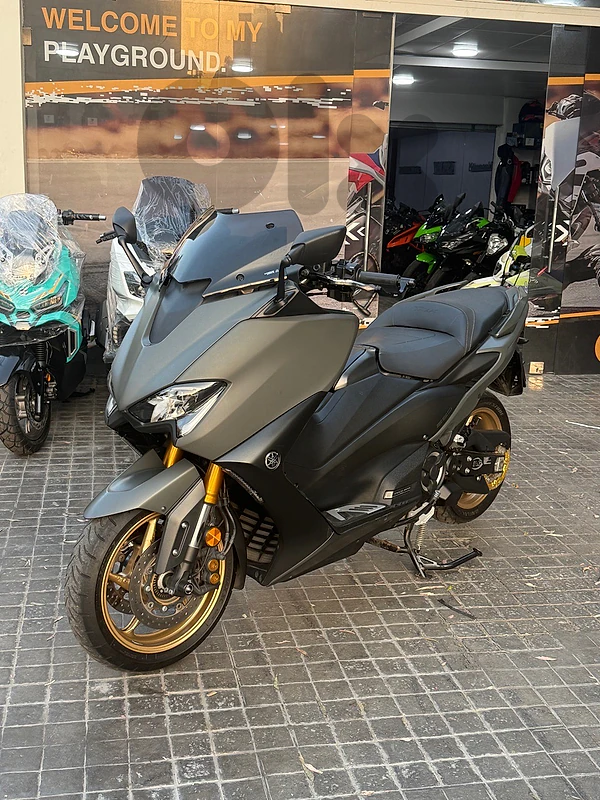 yamaha t max 560 2021