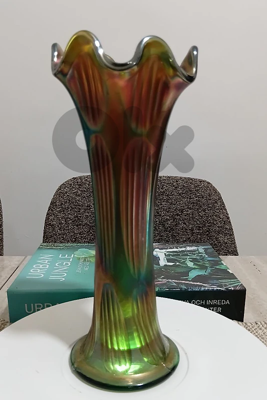vase l
