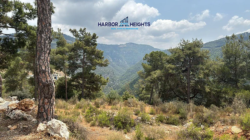 Land for Sale in Beit Meri - أرض للبيع في بيت مري