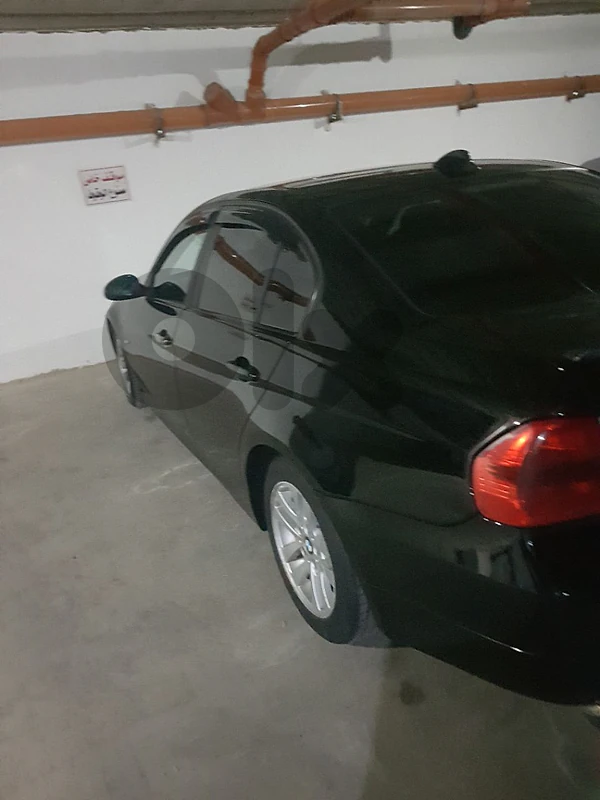 بي ام دبليو الفئة E90 2006
