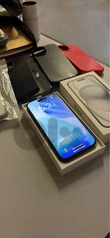 Iphone 15 128 gb 78% battery health (personal use)