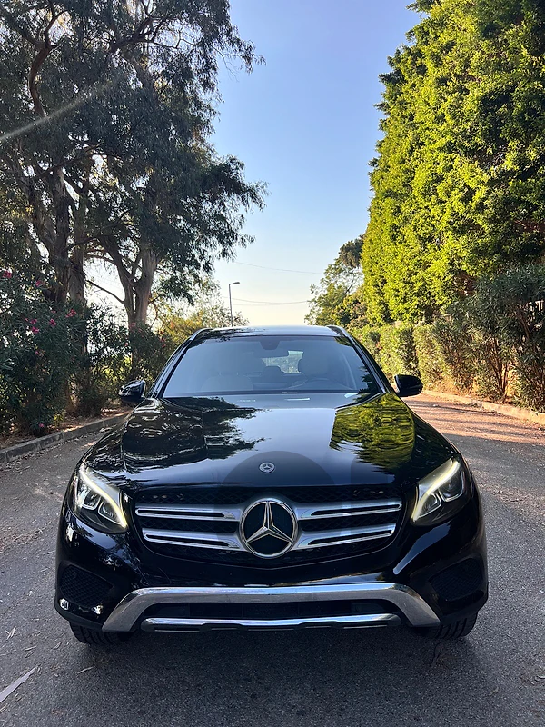 Mercedes-Benz GLC-Class 2018 4matic BIG SCREEN FULL OPTIONS Mercedes-Benz GLC-Class 2018 4matic BIG SCREEN FULL OPTIONS